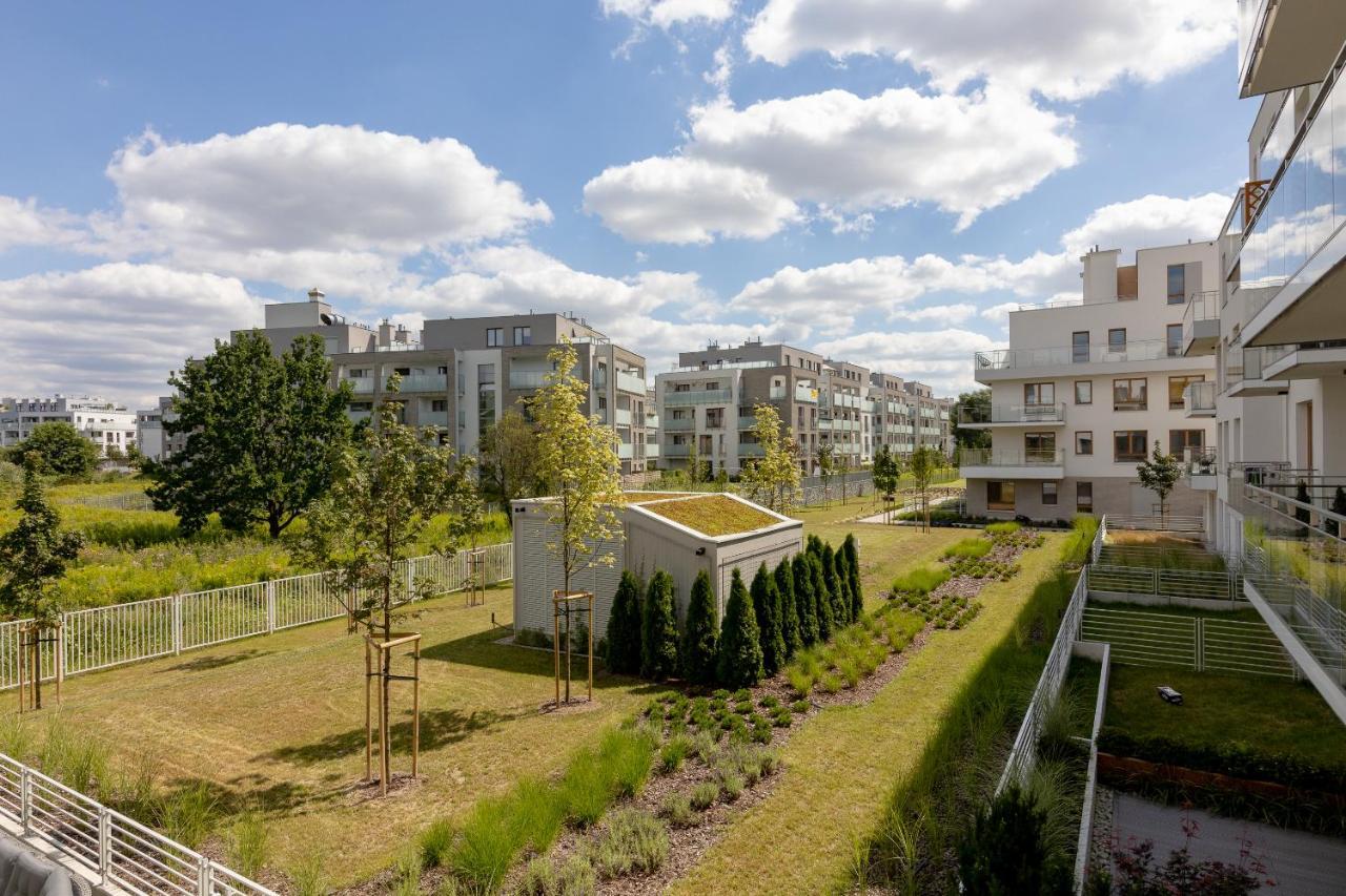 Wilanow Gardens With Balcony Apartment Warsaw Exterior photo