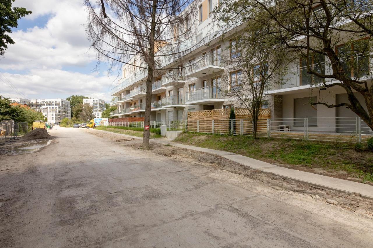 Wilanow Gardens With Balcony Apartment Warsaw Exterior photo